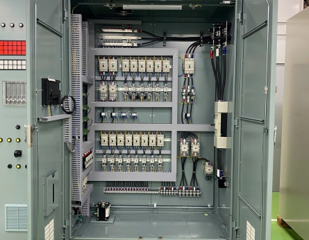 Bảng điều khiển & Giá điều khiển